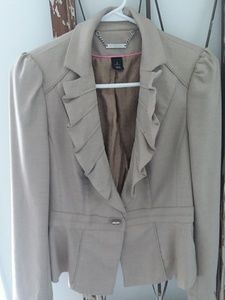 WHITE HOUSE BLACK MARKET ruffled blazer